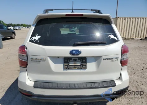 2015 Subaru Forester 2.5I Touring z USA, uszkodzony, nr VIN JF2SJAWC2FH546713